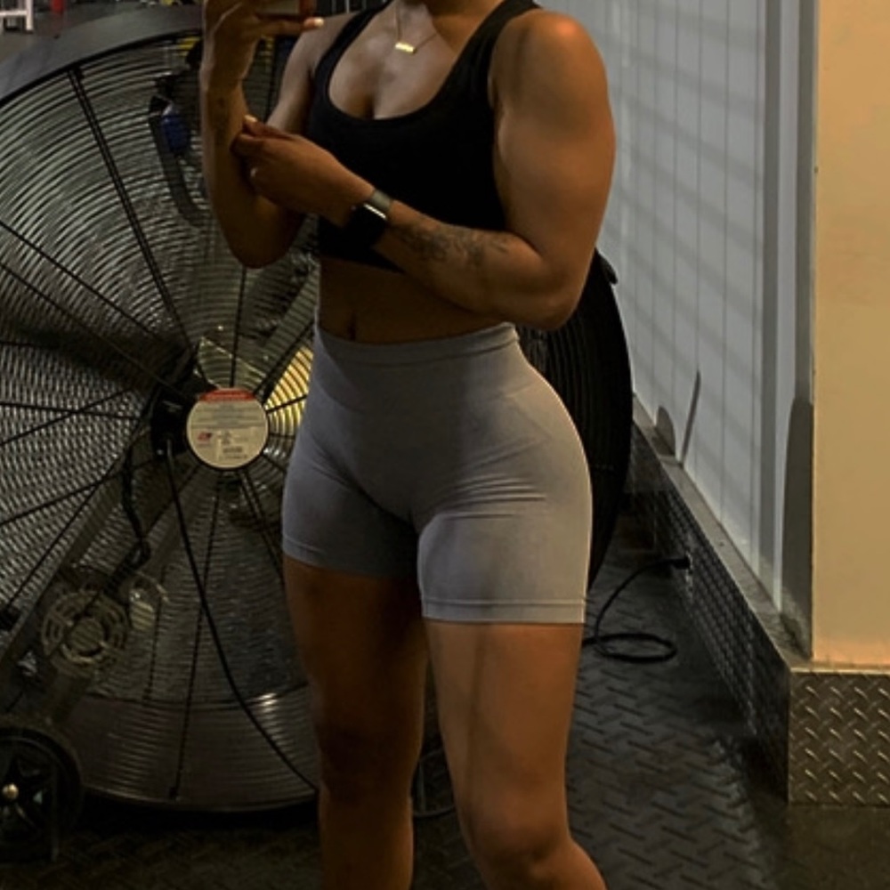 Nvgtn/ shorts / grey / xs / outgrown